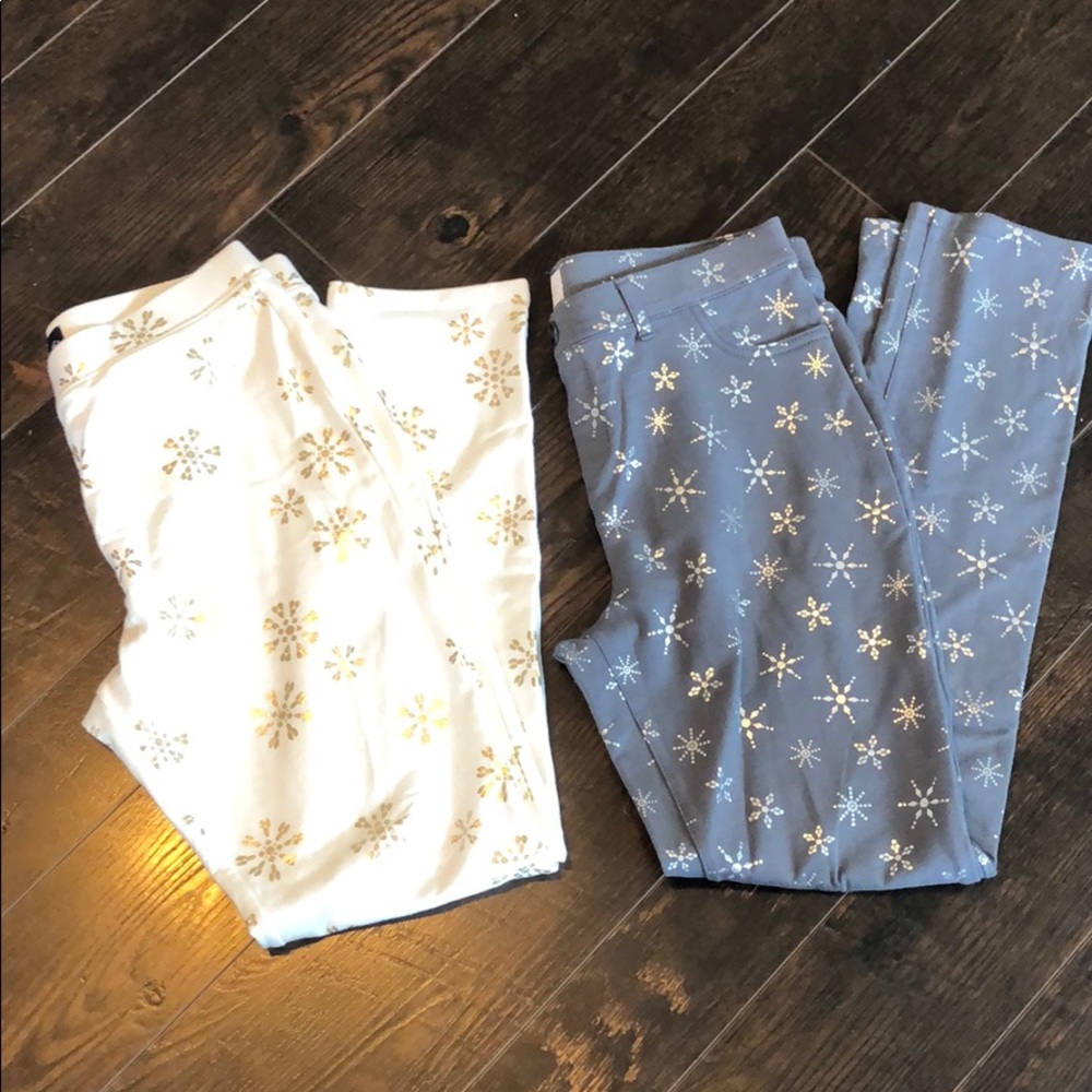 2 Children’s Place leggings